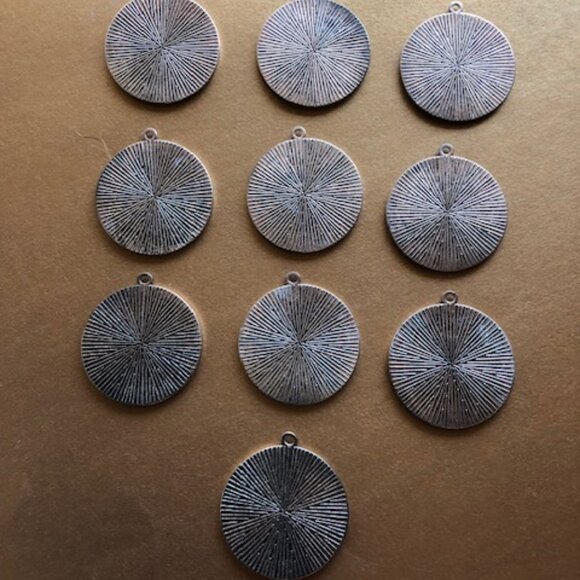 10 Round Blank Bezel Cabochon Pendant Setting Jewelry Trays Round Base 30 mm - Picture 3 of 8